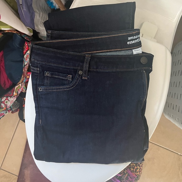 Amazon essential jeans - Picture 2 of 2
